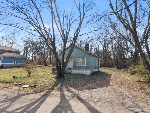 716 Gillock St, Nashville, TN 37216