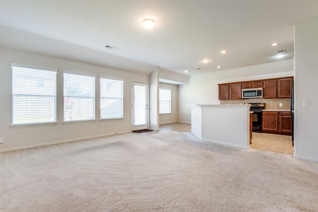 1608 Castle Creek Drive, Little Elm, TX 75068