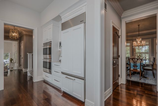 39W915 Catlin Square, Geneva, IL 60134