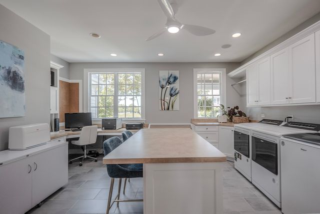 39W915 Catlin Square, Geneva, IL 60134