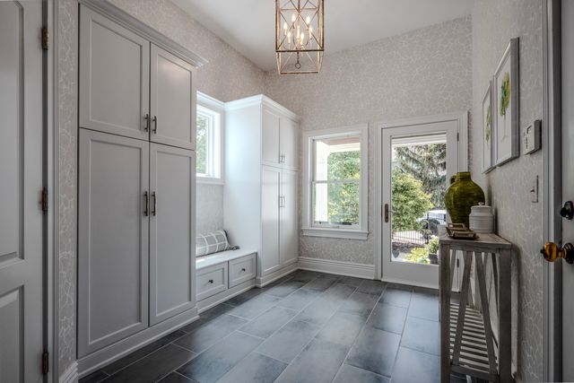 39W915 Catlin Square, Geneva, IL 60134