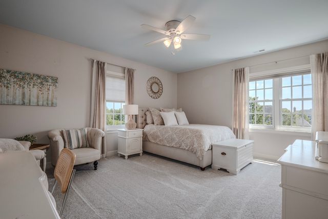 39W915 Catlin Square, Geneva, IL 60134