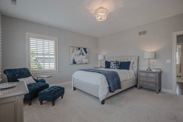 39W915 Catlin Square, Geneva, IL 60134