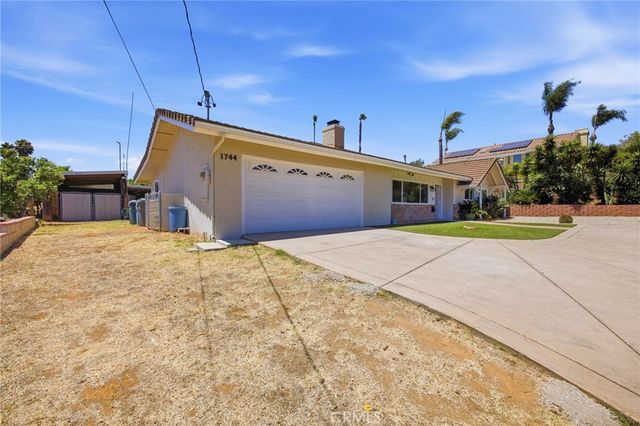 1744 Elser, Escondido, CA 92026