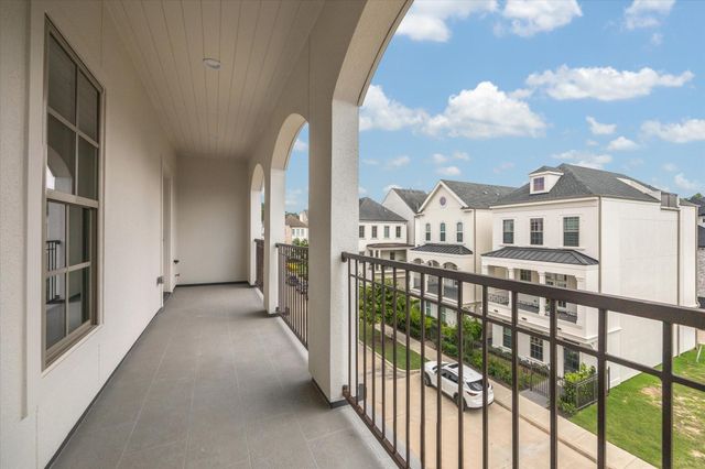 209 Sutton Row Place, Houston, TX 77024