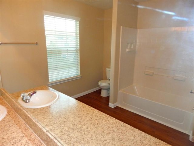 847 Darbydale Crossing Lane, Houston, TX 77090