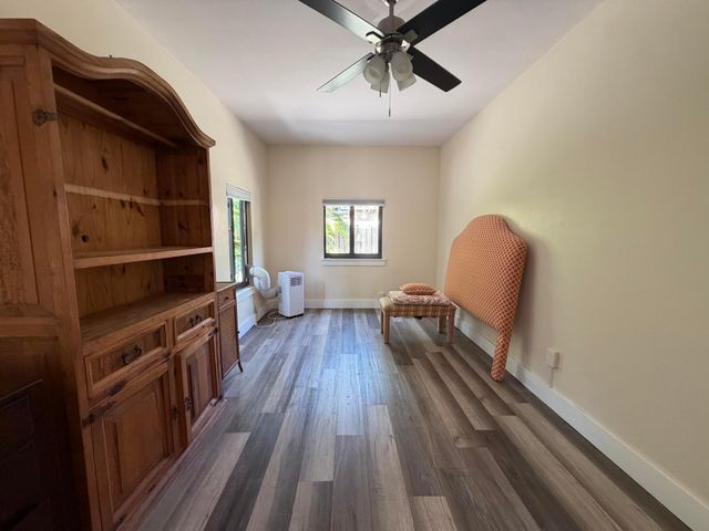 927 Paseo Andorra Cottage, West Palm Beach, FL 33405