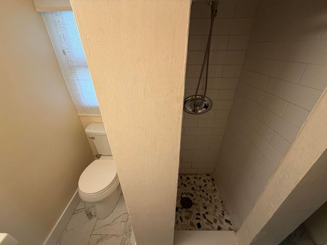 927 Paseo Andorra Cottage, West Palm Beach, FL 33405