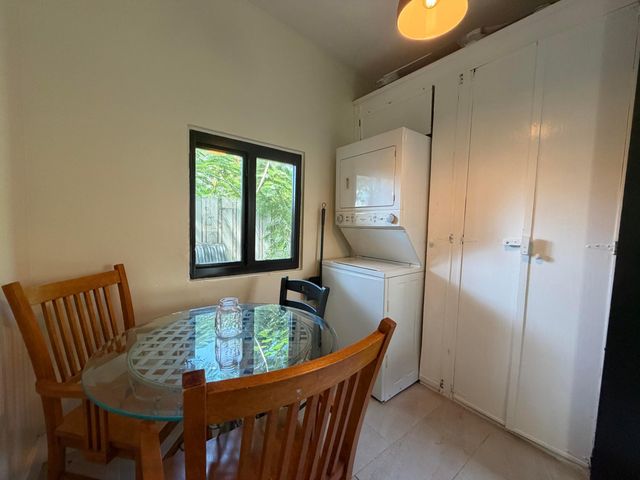 927 Paseo Andorra Cottage, West Palm Beach, FL 33405
