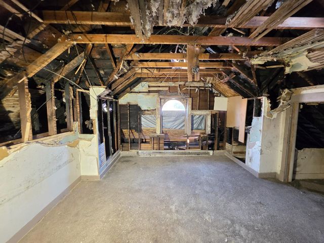 518 S Elm St, Spokane, WA 99220