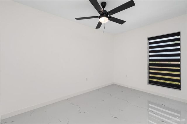 915 Encino Drive, Weslaco, TX 78596