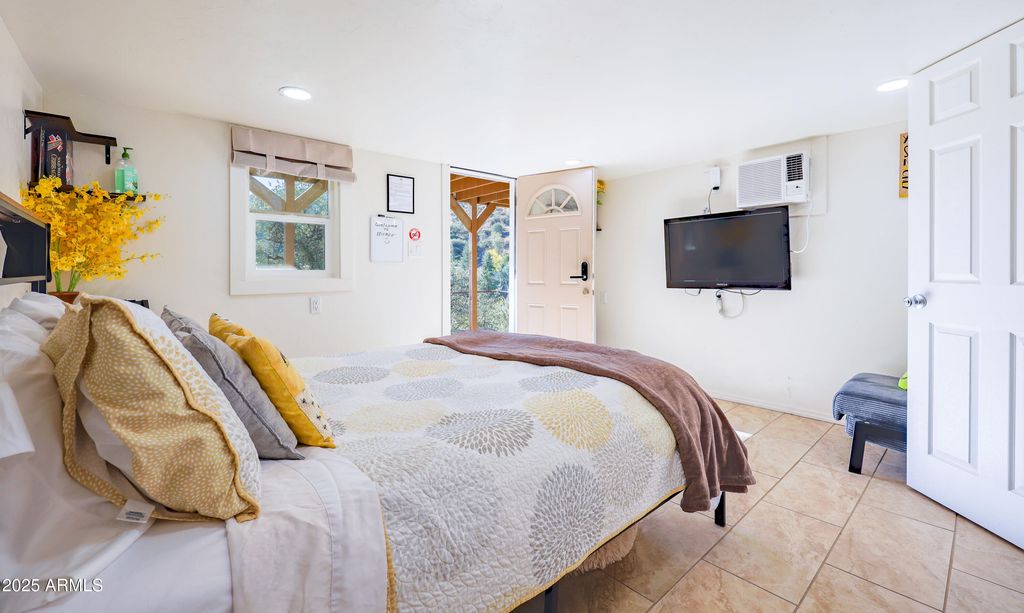 Image 22 of property listing at 619C Tombstone Canyon --, Bisbee, AZ 85603