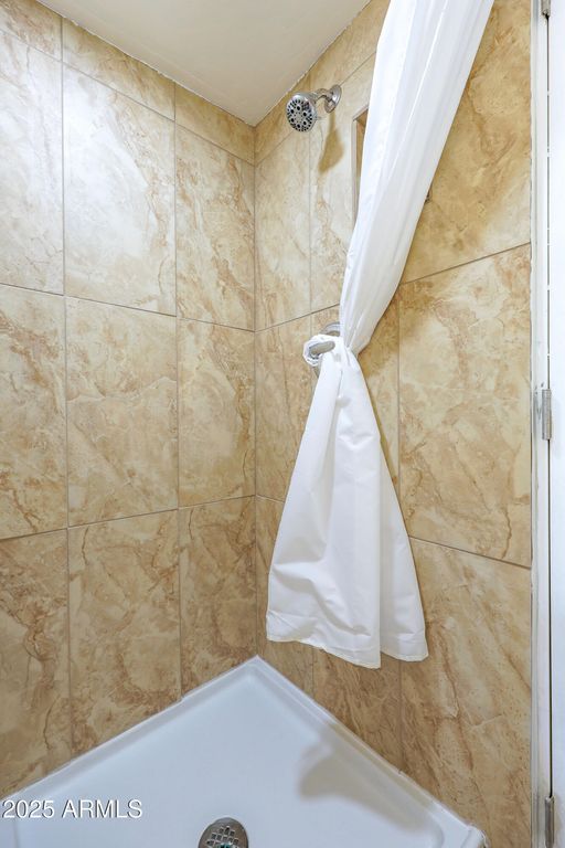 Image 25 of property listing at 619C Tombstone Canyon --, Bisbee, AZ 85603