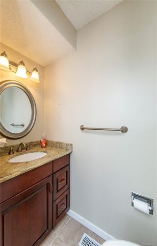 13 Cushing Green S, Pawling, NY 12564