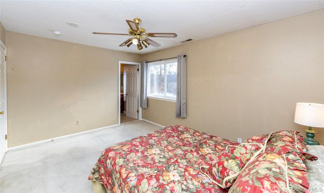 13 Cushing Green S, Pawling, NY 12564