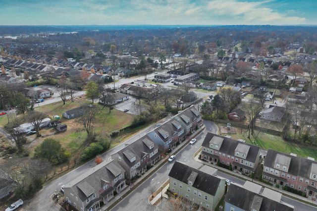 95 Plumlee Dr Unit 34, Hendersonville, TN 37075