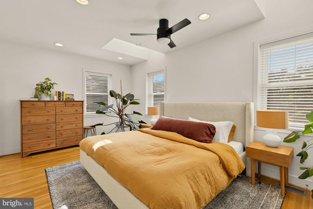 1336 MICHIGAN AVE NE, Washington, DC 20017