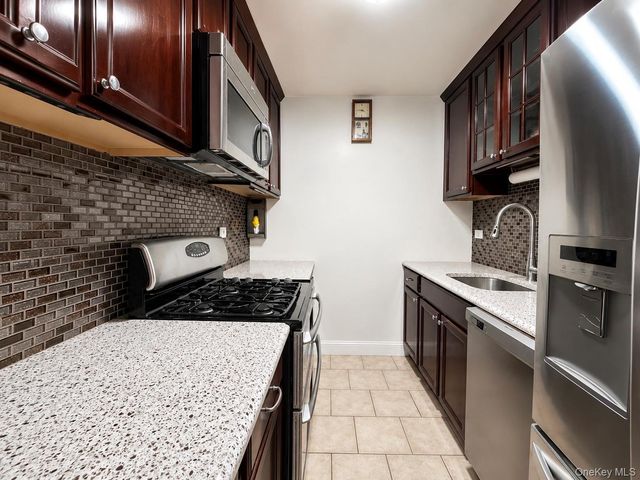 61-20 Grand Central Parkway B303, Forest Hills, NY 11375