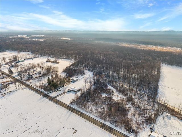 7056 Island Road, Cicero, NY 13039