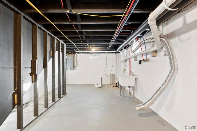 7056 Island Road, Cicero, NY 13039