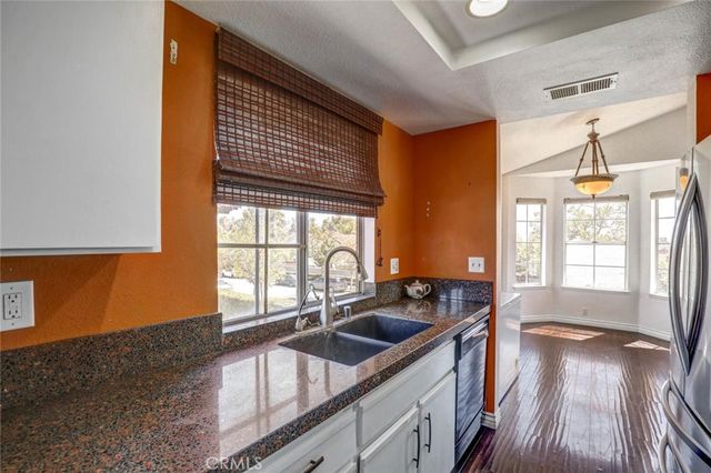 1 Dogwood, Rancho Santa Margarita, CA 92688