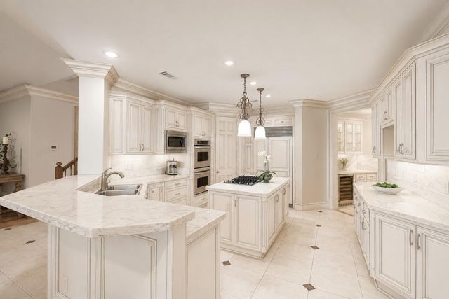 1606 Keenen Court, Houston, TX 77077