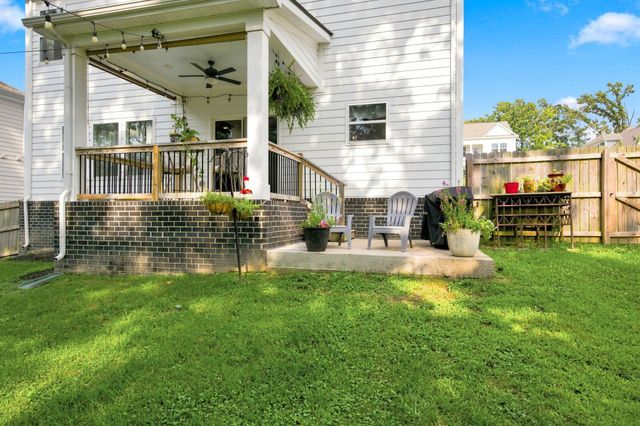 7124 Pepper Tree Cir, Fairview, TN 37062