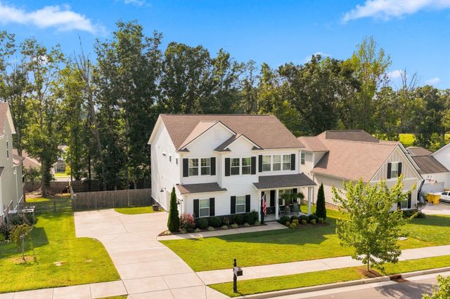 7124 Pepper Tree Cir, Fairview, TN 37062