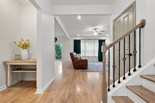 7124 Pepper Tree Cir, Fairview, TN 37062