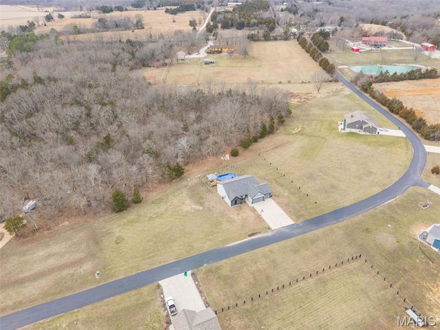 13723 Willow Wind Drive, De Soto, MO 63020