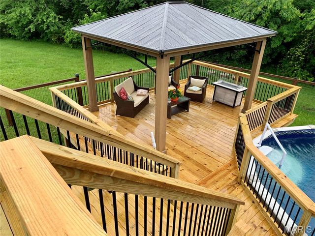 13723 Willow Wind Drive, De Soto, MO 63020