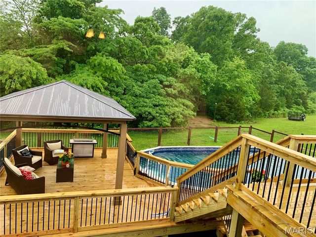 13723 Willow Wind Drive, De Soto, MO 63020