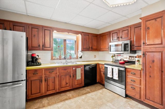 206 Fays Ave, Lynn, MA 01904