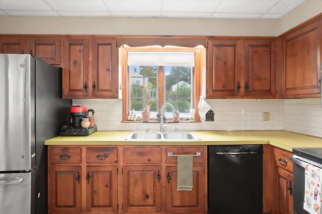 206 Fays Ave, Lynn, MA 01904