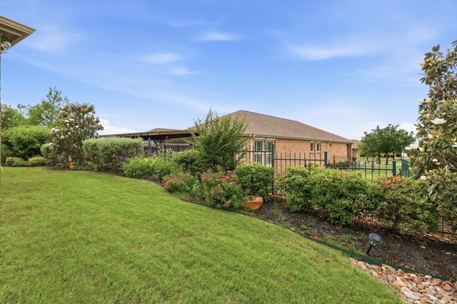 2112 Beachfront Drive, Frisco, TX 75036