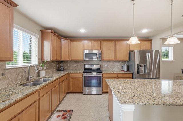 2112 Beachfront Drive, Frisco, TX 75036