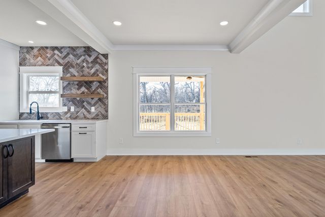 4908 Royal View Way, Clarksville, TN 37040