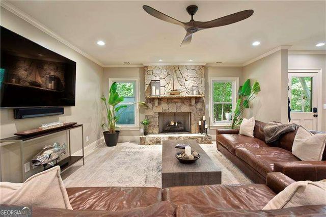 6627 Westerly Lane, Gainesville, GA 30506