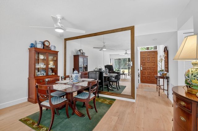 3050 Presidential Way 106, West Palm Beach, FL 33401