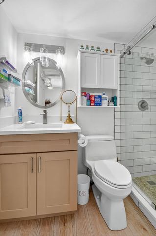 3050 Presidential Way 106, West Palm Beach, FL 33401