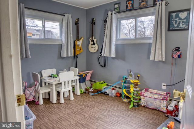 53 MICAHILL RD, Levittown, PA 19056