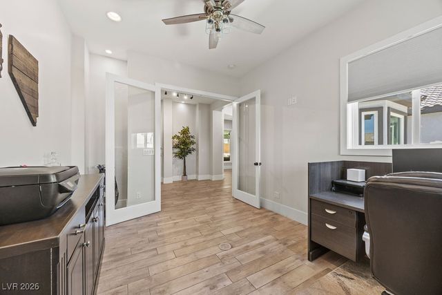 5865 Egan Crest Drive, Las Vegas, NV 89149