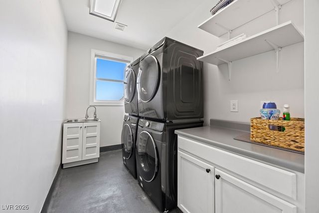 5865 Egan Crest Drive, Las Vegas, NV 89149