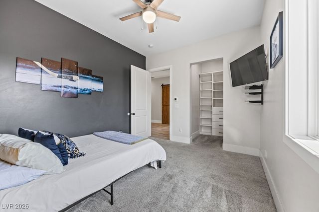 5865 Egan Crest Drive, Las Vegas, NV 89149