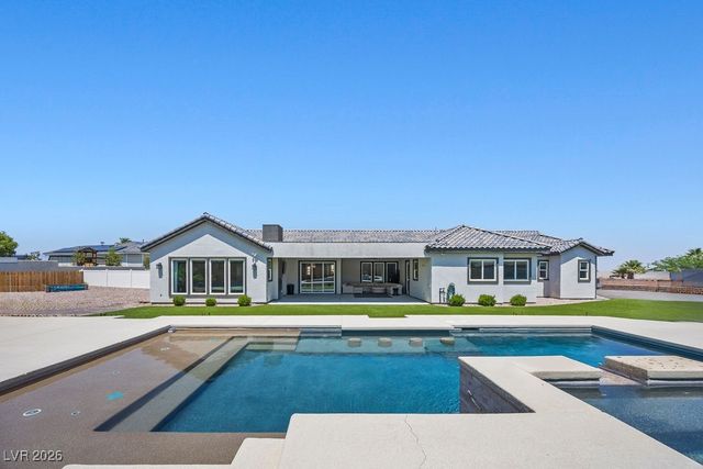 5865 Egan Crest Drive, Las Vegas, NV 89149