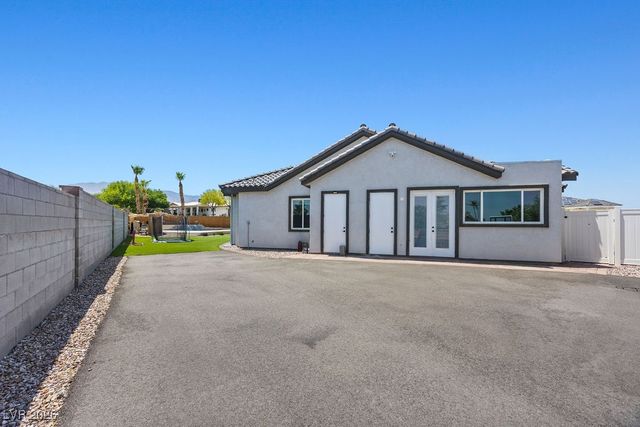 5865 Egan Crest Drive, Las Vegas, NV 89149