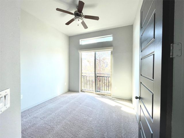 2525 Mccue St Road 313, Houston, TX 77056
