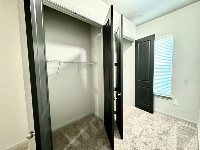 2525 Mccue St Road 313, Houston, TX 77056