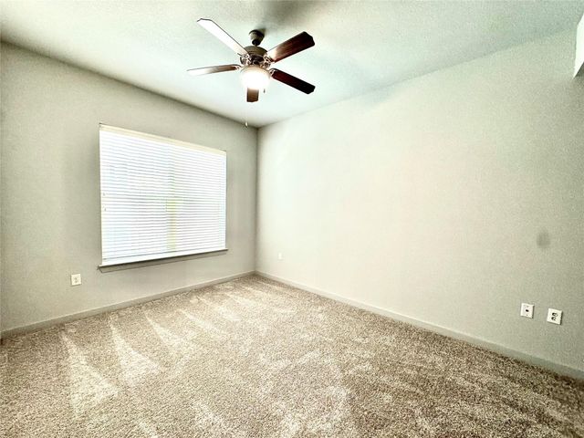2525 Mccue St Road 313, Houston, TX 77056