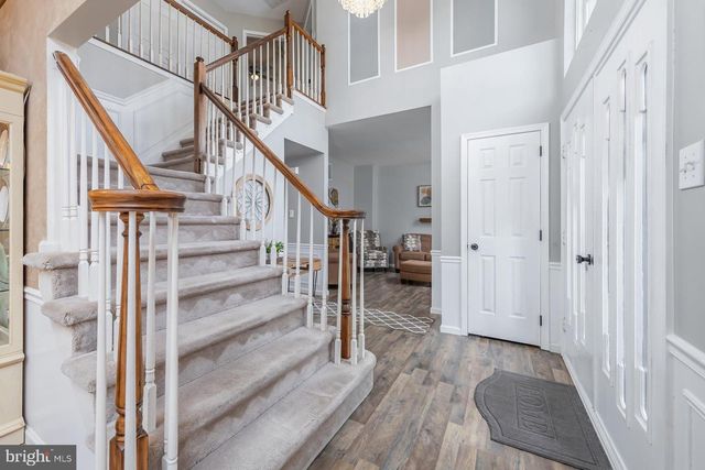 1001 GRAY FOX CT, Sewell, NJ 08080